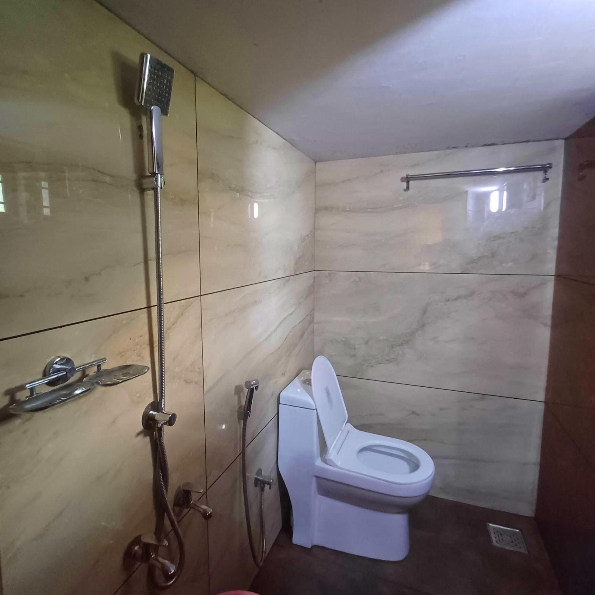 Wayanad Empire Budget Villa Kalpetta Exterior photo